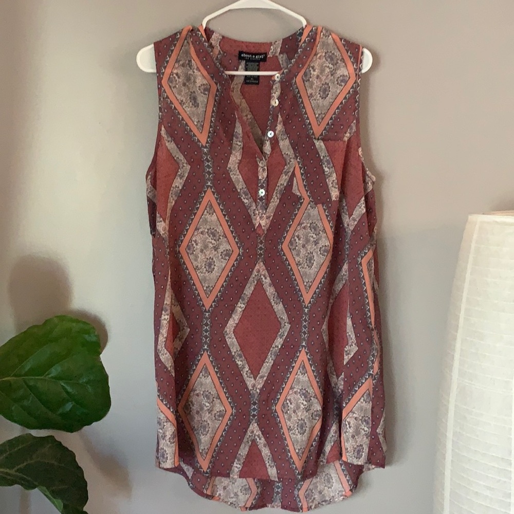 About A Girl LA Women’s Tunic